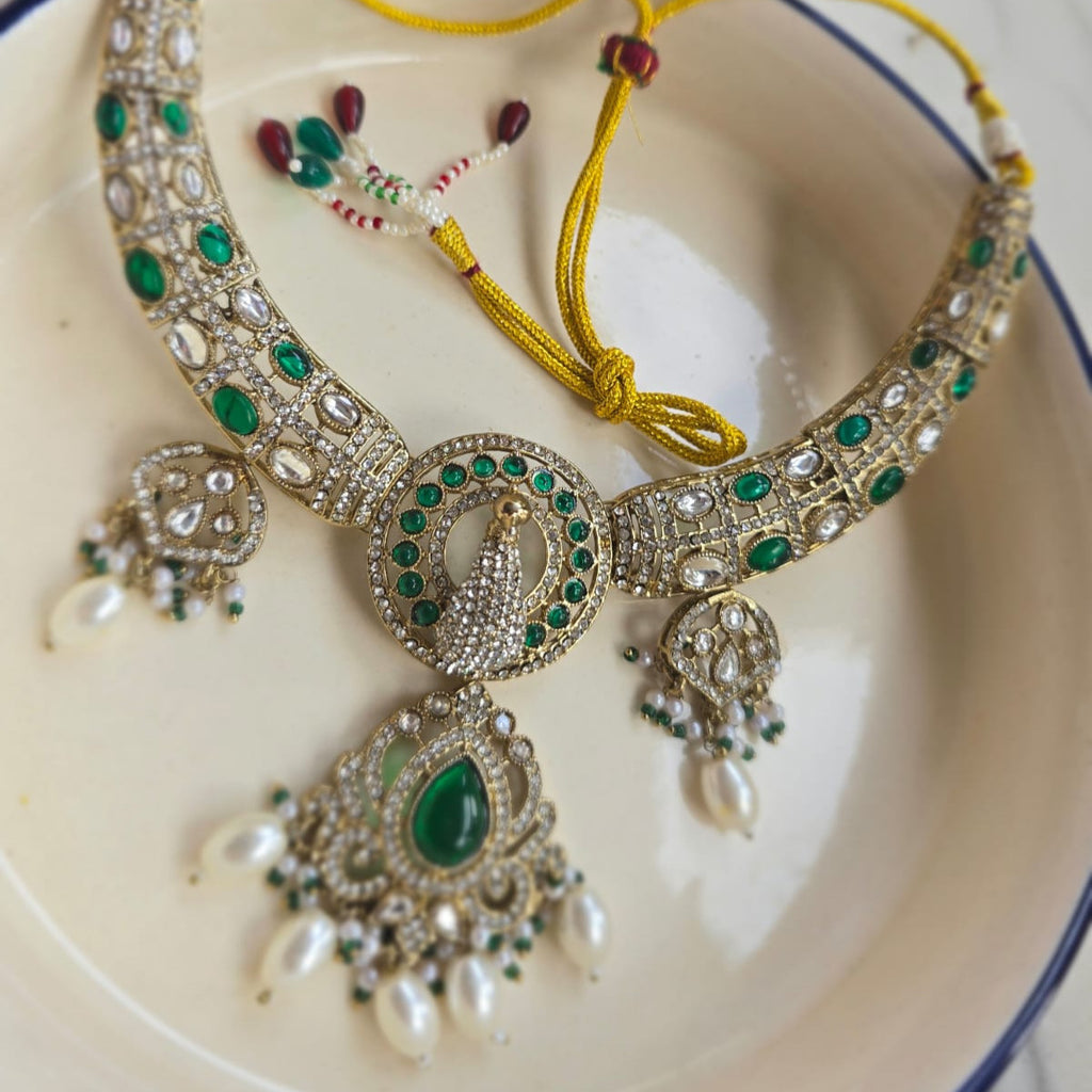 The Emerald Court | Regal Heirloom