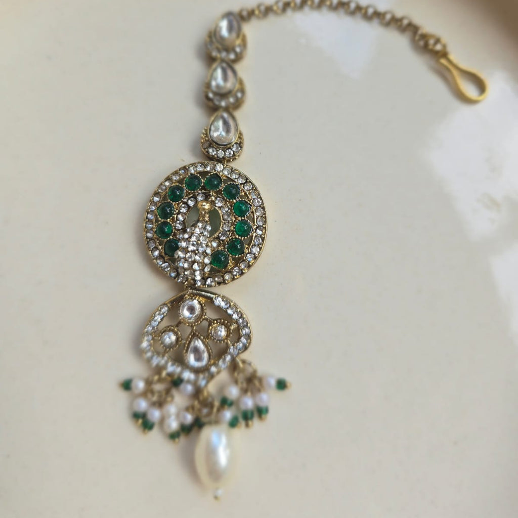 The Emerald Court | Regal Heirloom